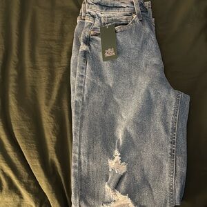 BRAND NEW straight leg jeans